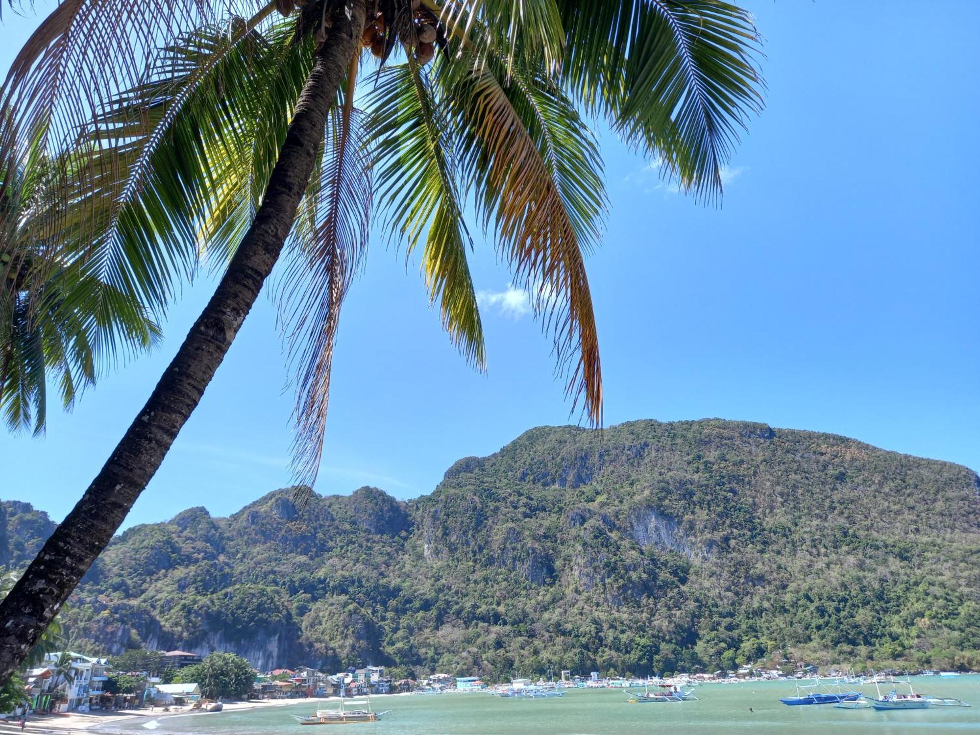 Sun Valley Backpackers Inn El Nido Buitenkant foto