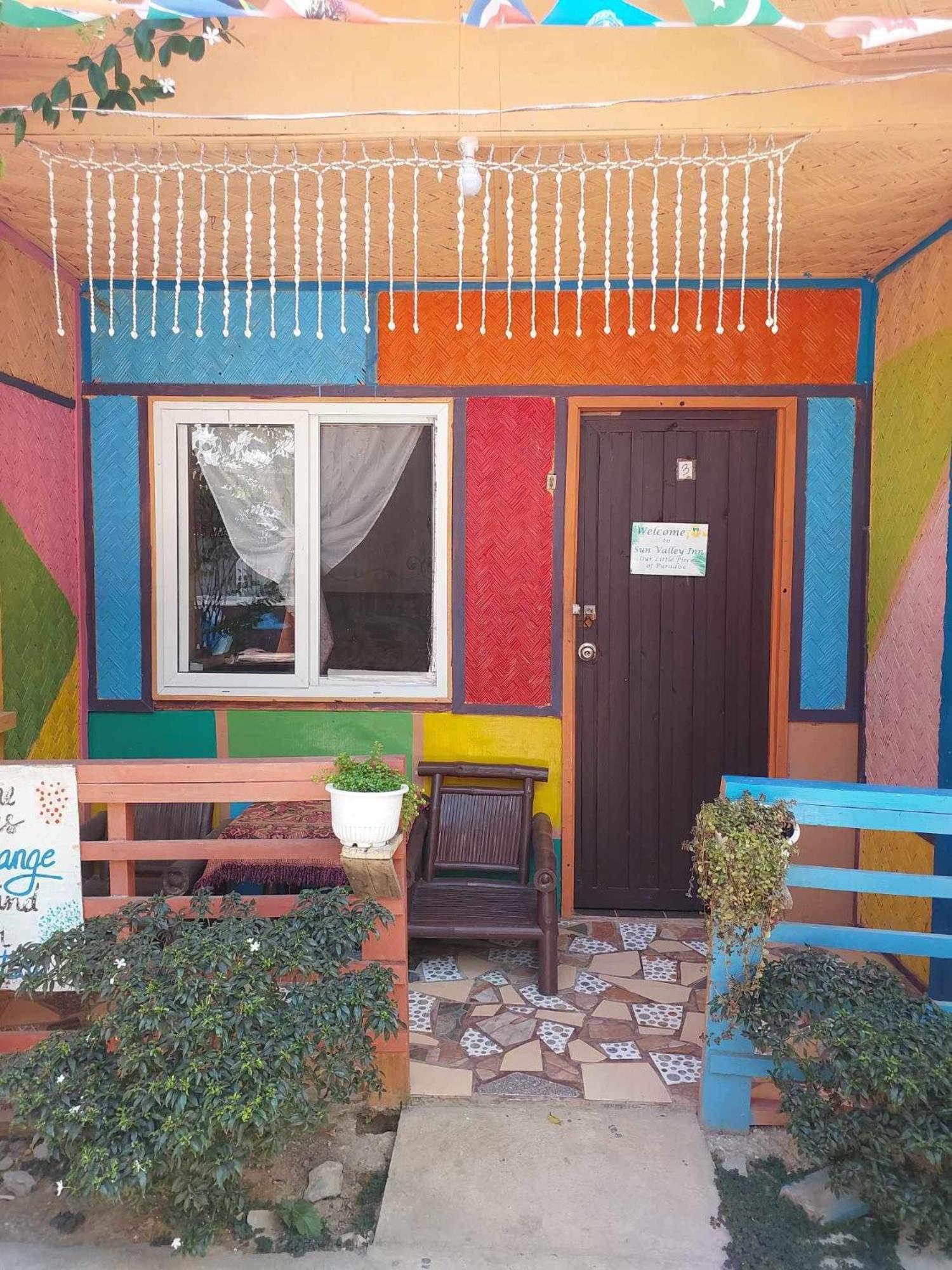Sun Valley Backpackers Inn El Nido Buitenkant foto
