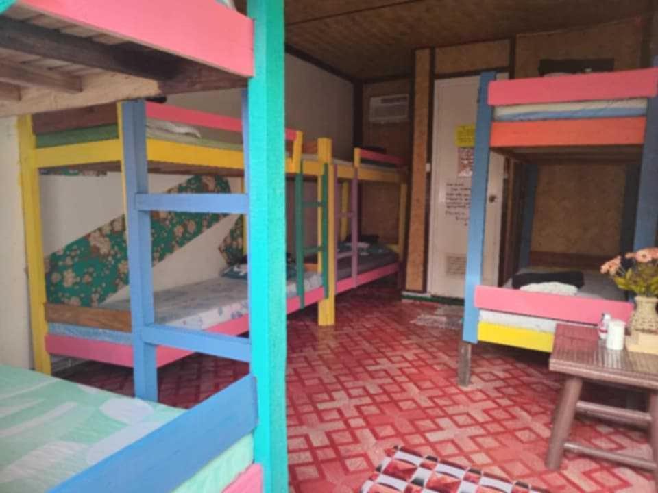 Sun Valley Backpackers Inn El Nido Buitenkant foto